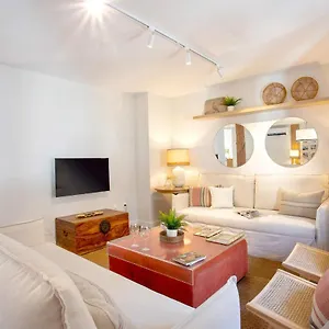Genteel Larios Apartment Malaga