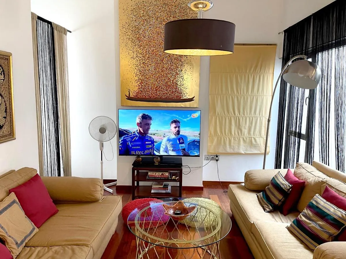 Atico En Plaza De La Constitucion 3 Bedrooms 말라가 스페인